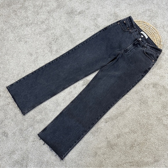 Abercrombie & Fitch Women’s The Baggy Low Rise Jeans Raw Hem in Black 25/0R - Picture 3 of 16